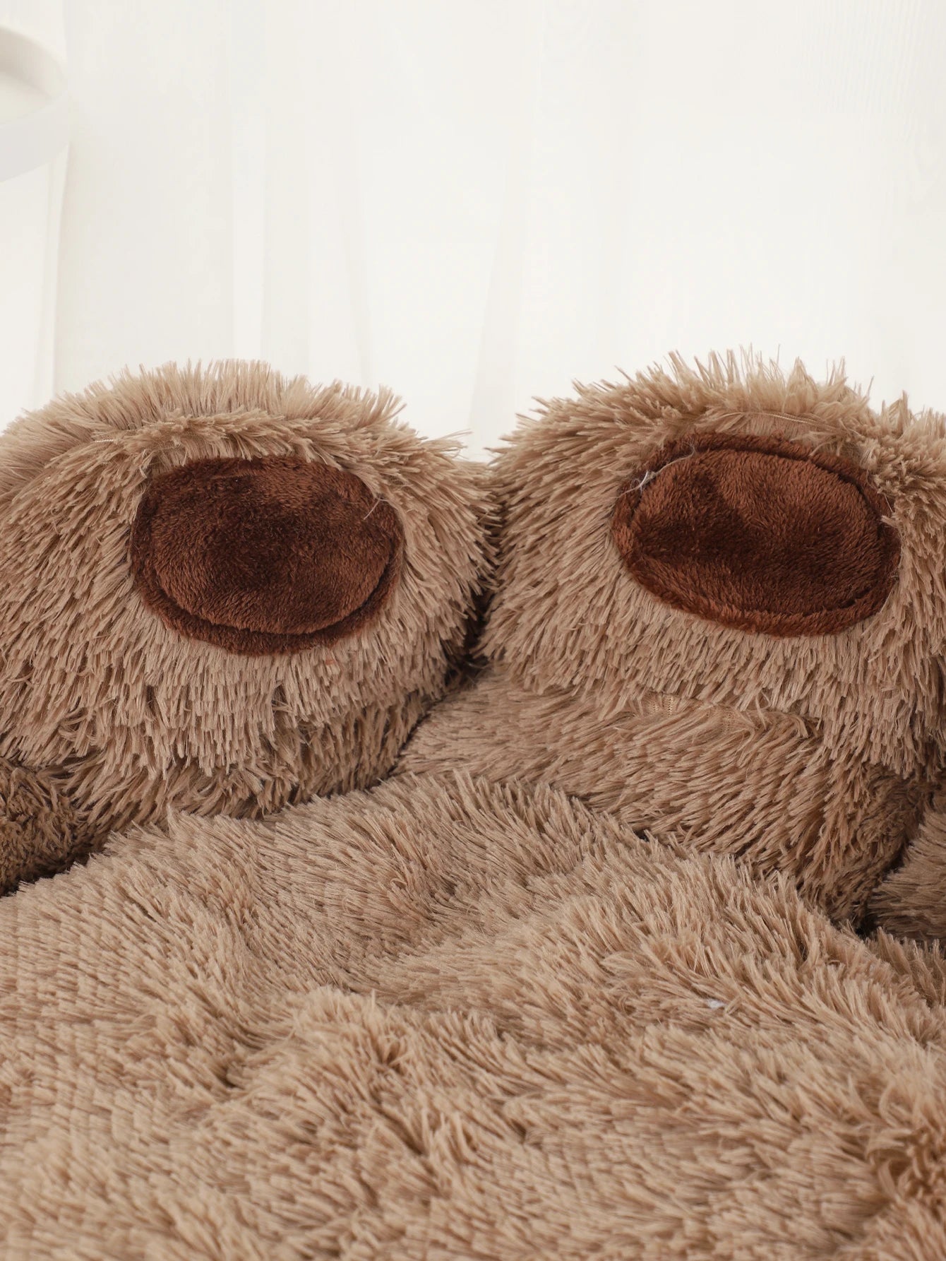 The Big Paw Pet Bed